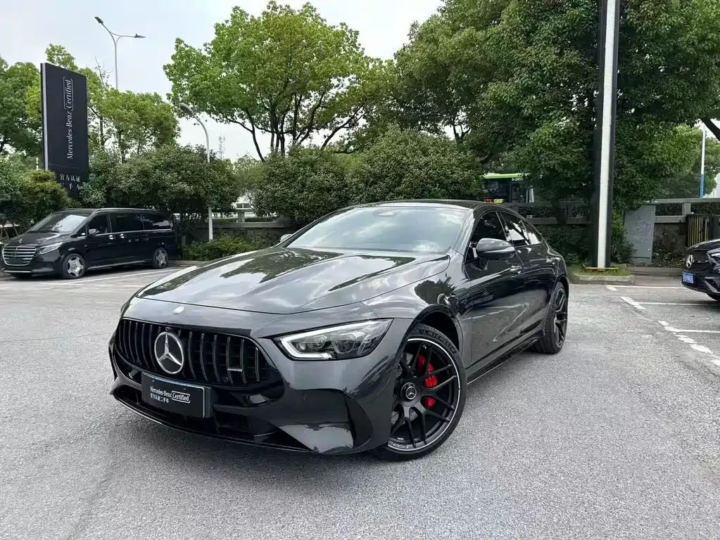 Mercedes-Benz AMG GT — фото 1