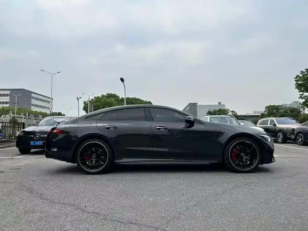 Mercedes-Benz AMG GT — фото 3
