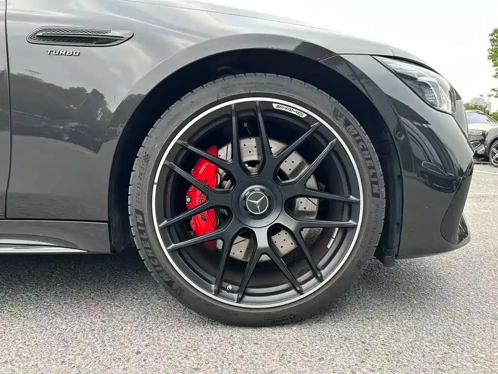 Mercedes-Benz AMG GT — фото 4