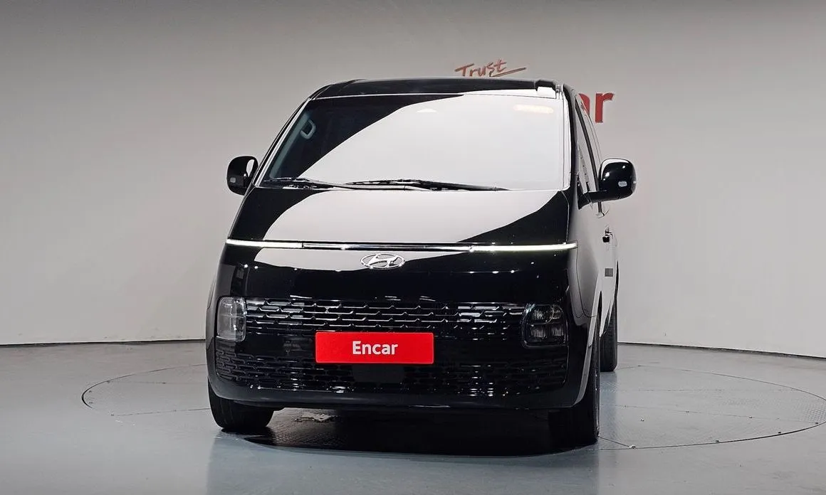 Hyundai Staria — фото 3