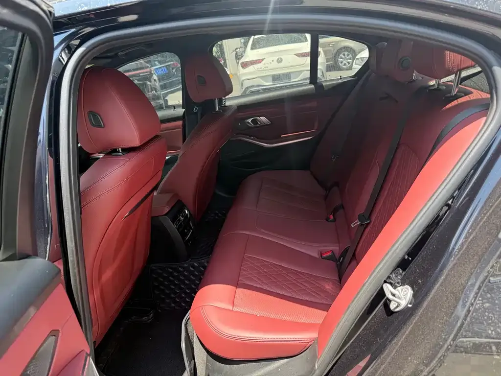 BMW 3 Series — фото 10