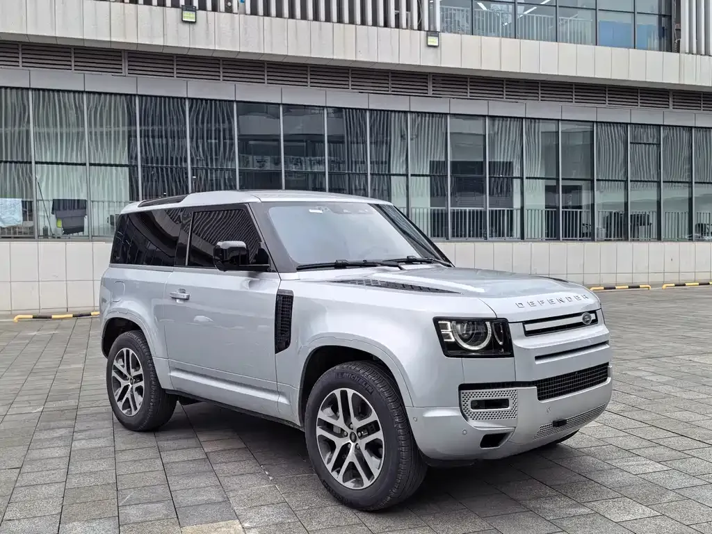 Land Rover Defender — фото 9