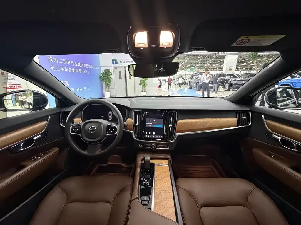 Volvo S90 — фото 2