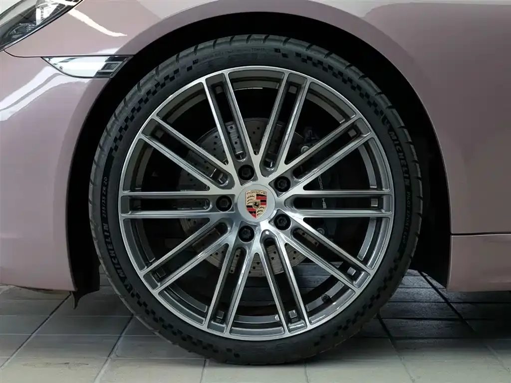 Porsche 718 — фото 10