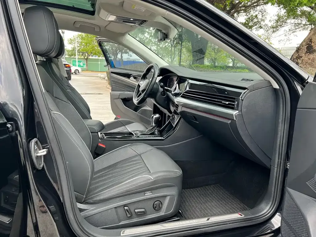 Volkswagen Passat — фото 5