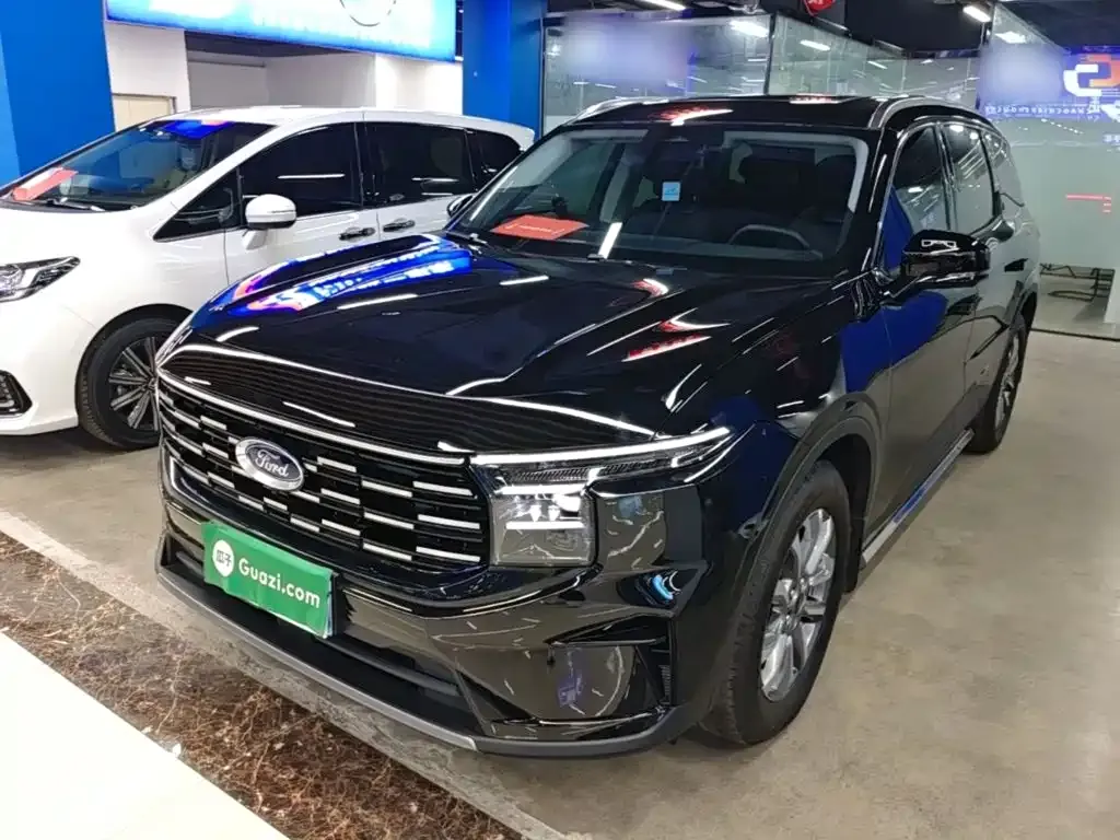 Ford Edge — фото 1