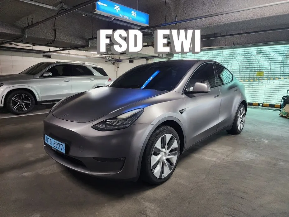 Tesla Model Y — фото 1