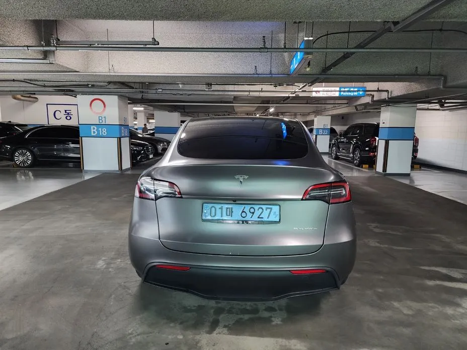 Tesla Model Y — фото 4