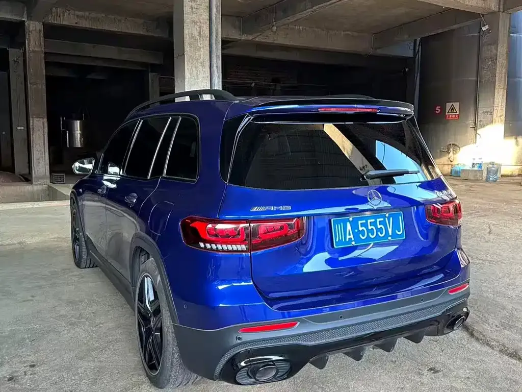Mercedes-Benz GLB AMG — фото 6