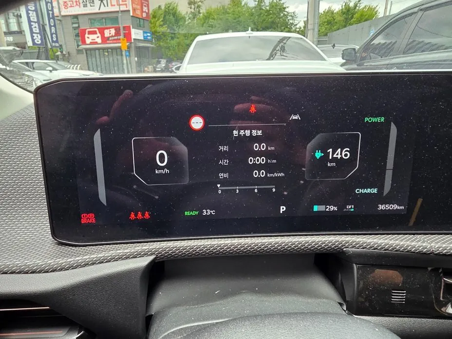 Kia EV6 — фото 10