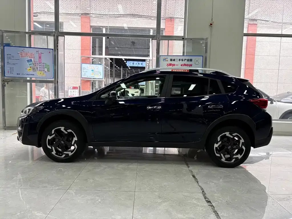 Subaru XV — фото 2