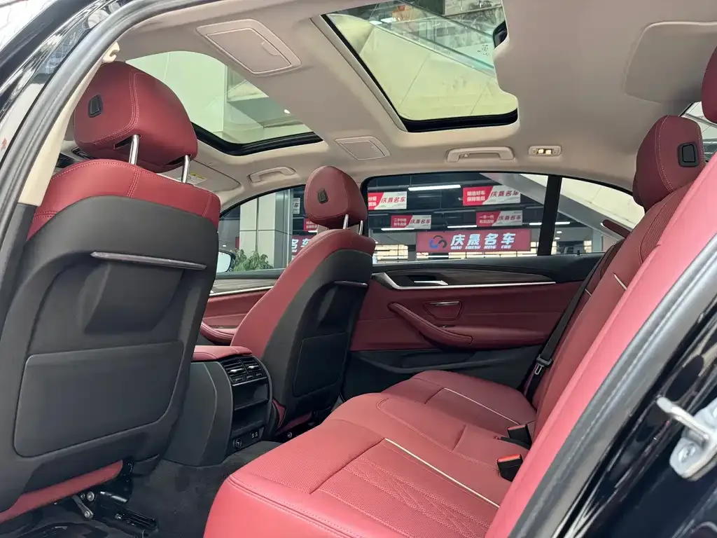 BMW 5 Series New Energy — фото 6