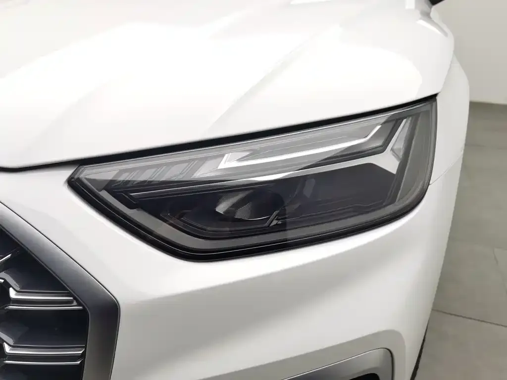Audi Q5L 2024 из CN, фото 3