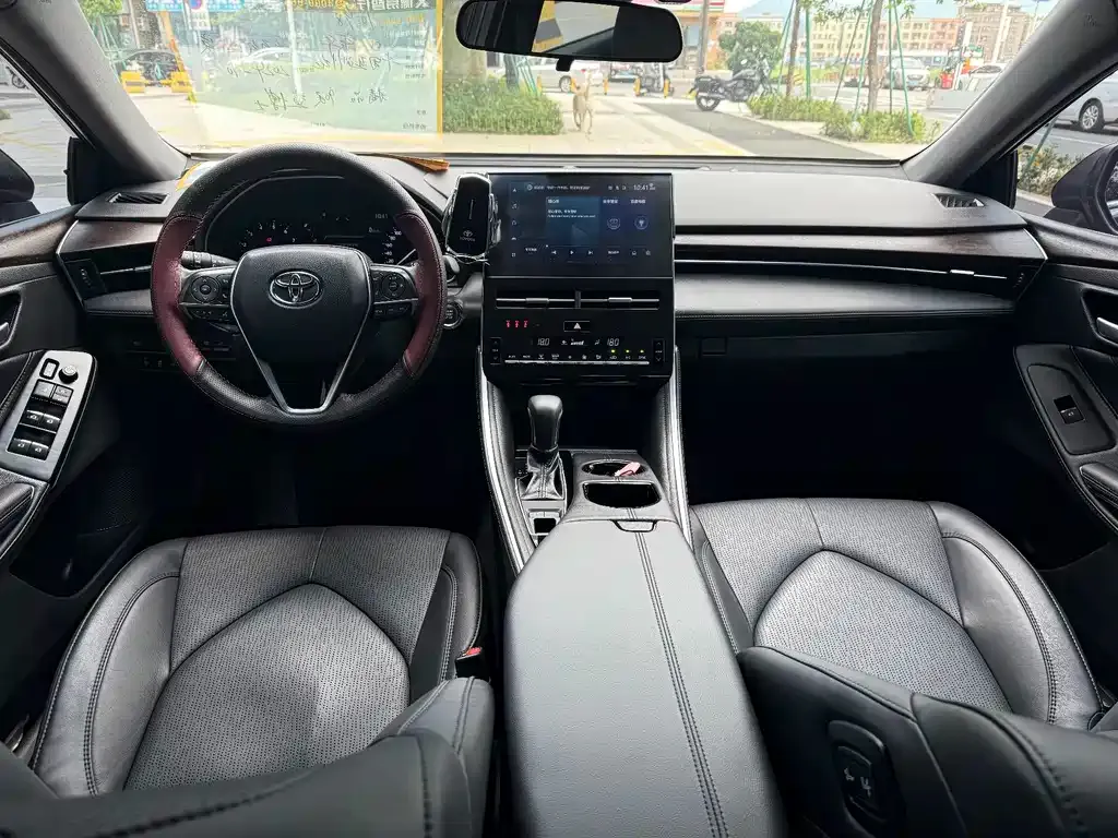 Toyota Avalon 2024 из CN, фото 10
