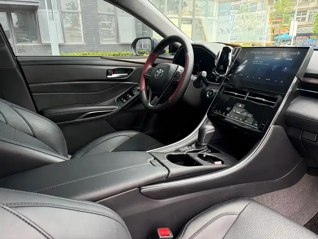 Toyota Avalon 2024 из CN, фото 8