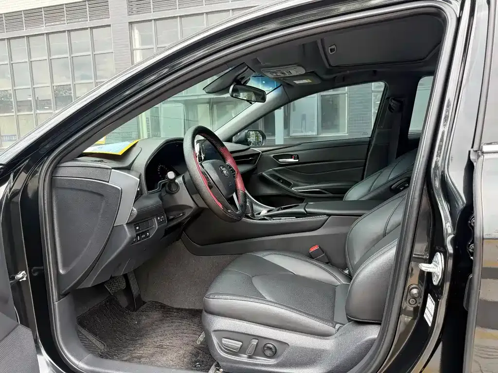 Toyota Avalon 2024 из CN, фото 6