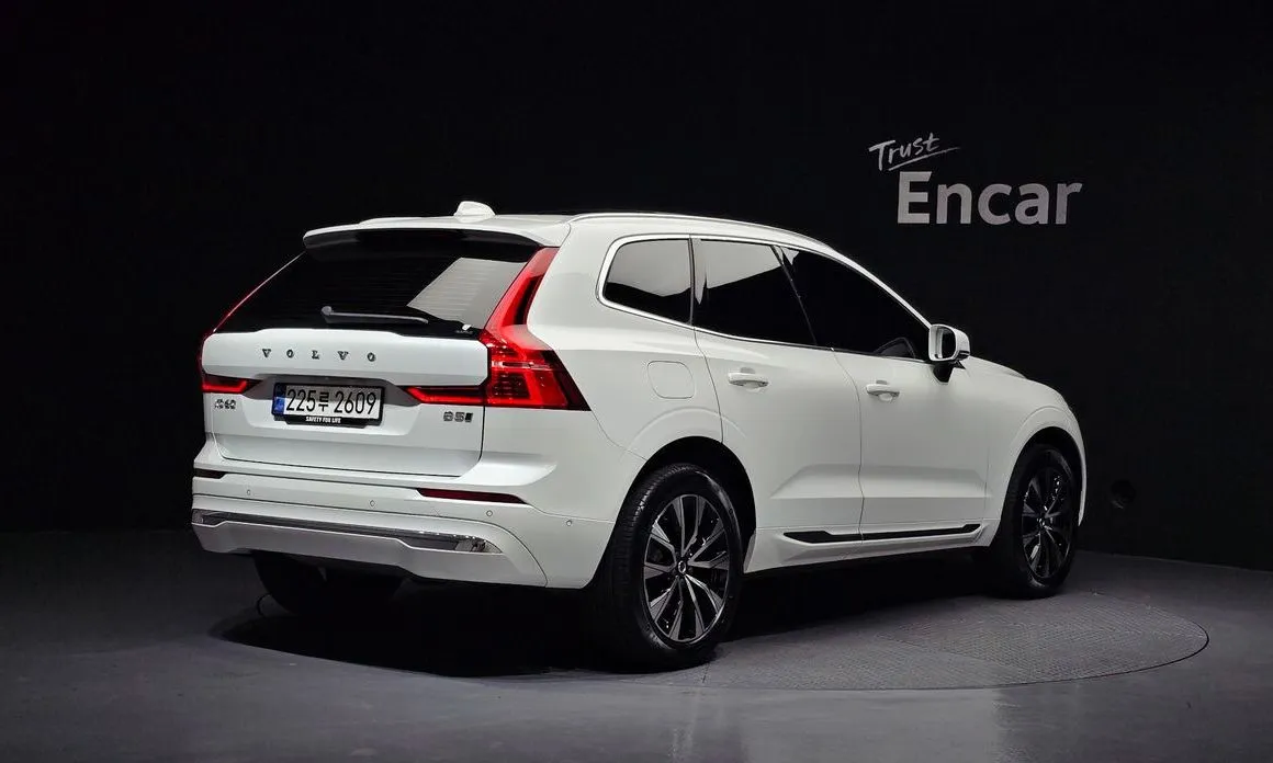 Volvo XC60 2025 из KR, фото 6