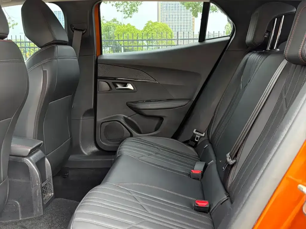 Peugeot 2008 2022 из CN, фото 3