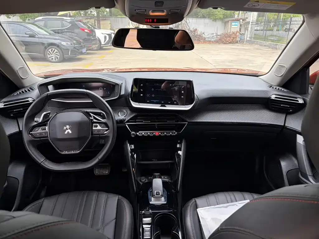 Peugeot 2008 2022 из CN, фото 4