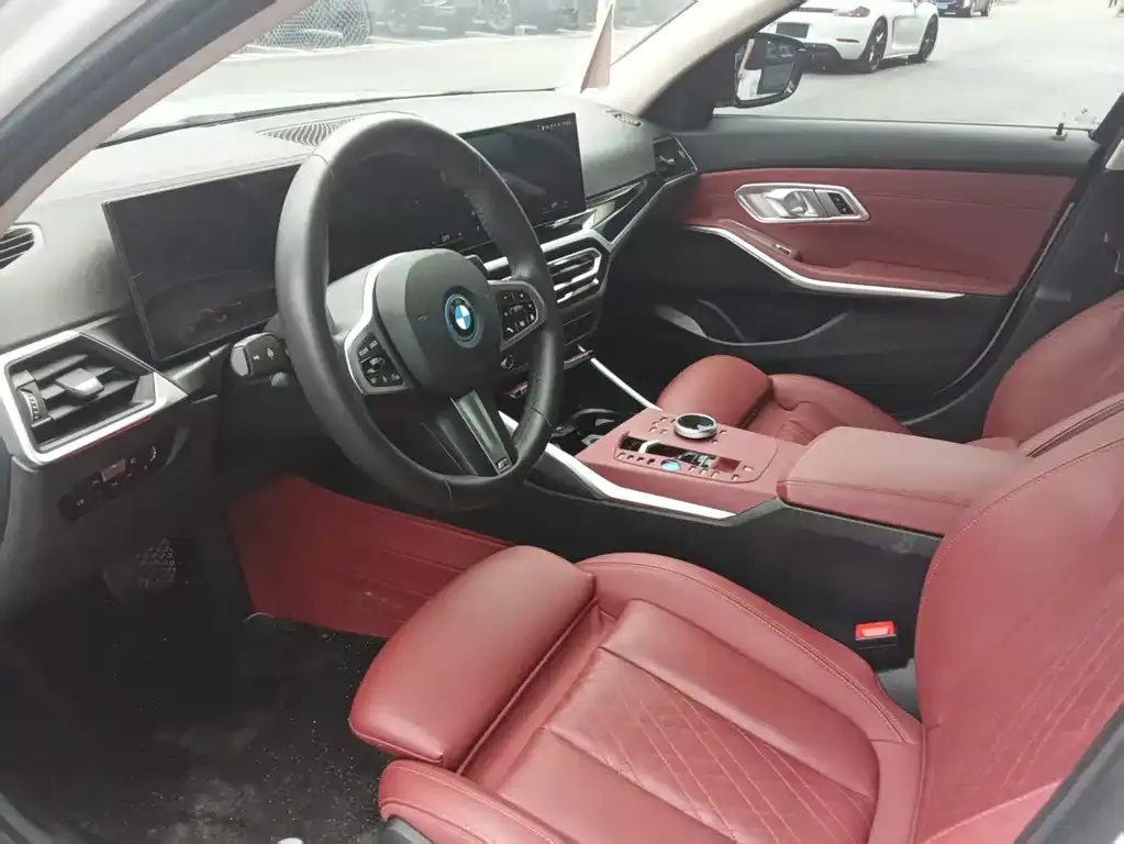 BMW i3 2024 из CN, фото 8