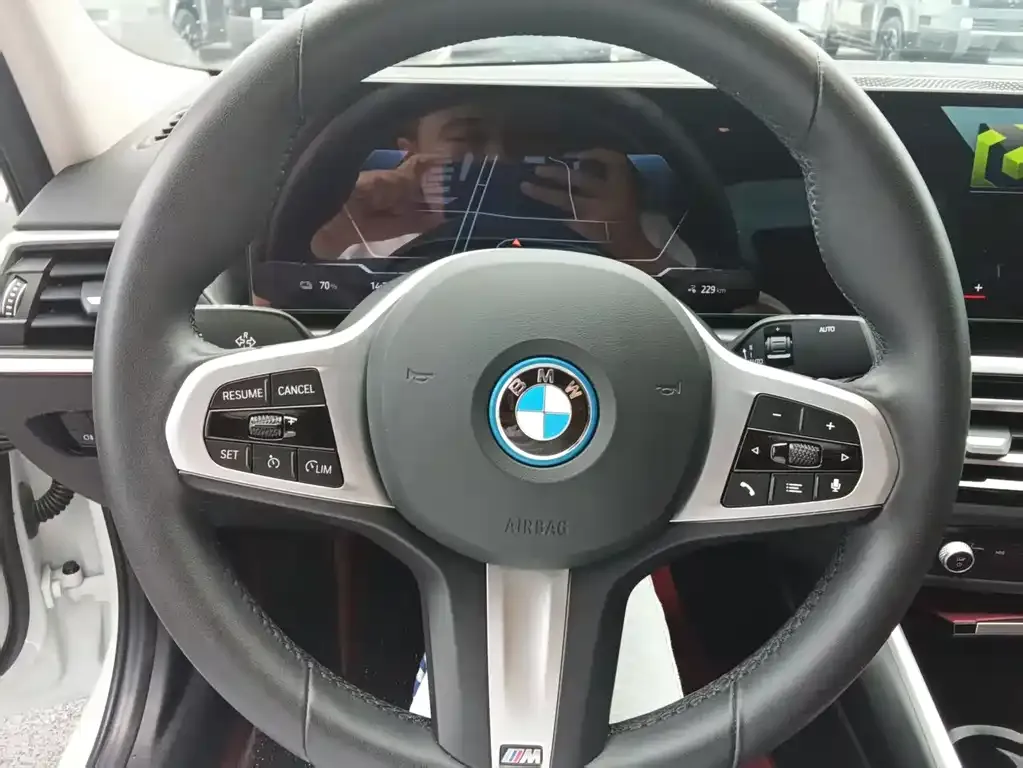 BMW i3 2024 из CN, фото 4
