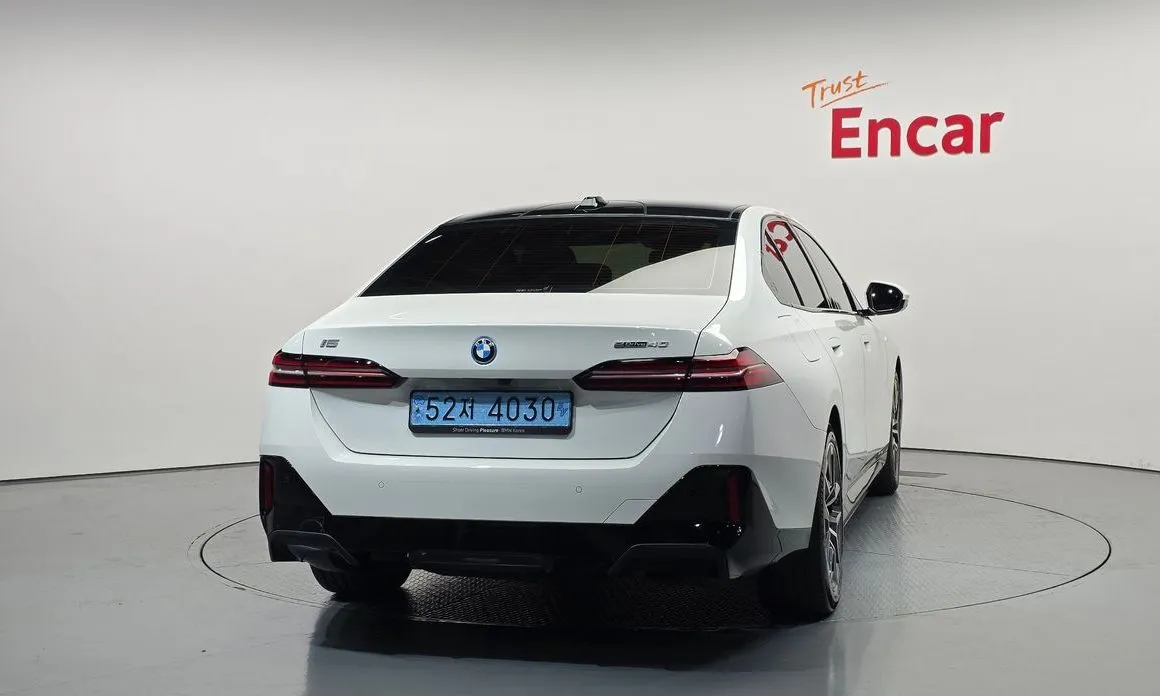 BMW i5 2024 из KR, фото 2