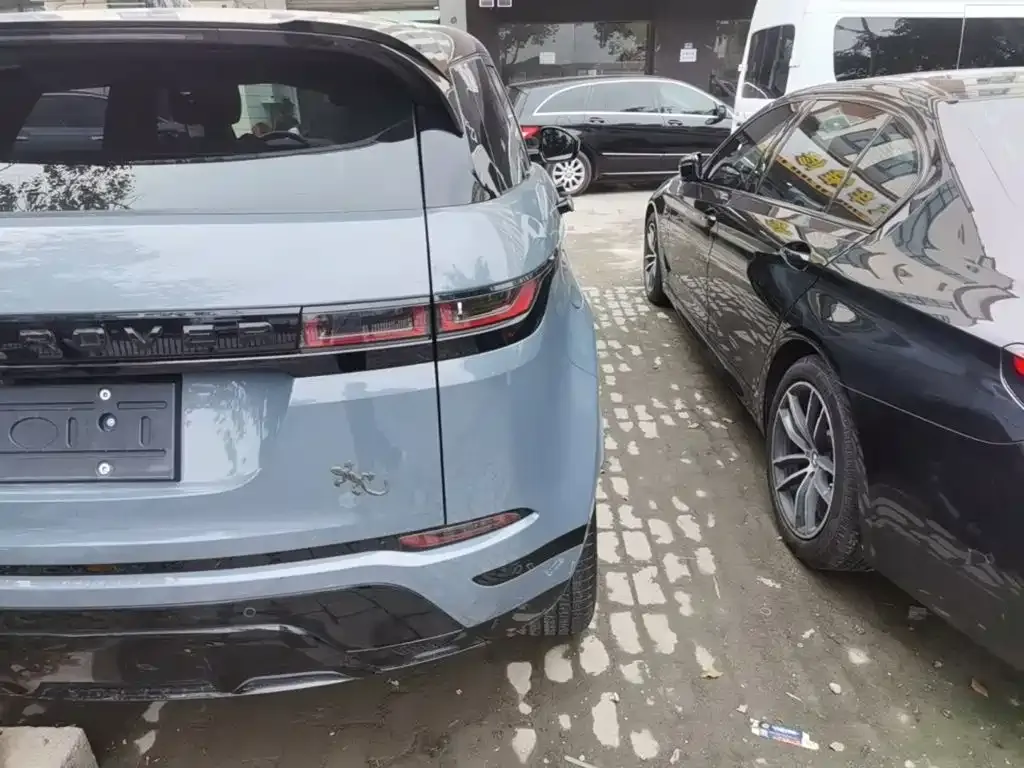 Land Rover Evoque — фото 7