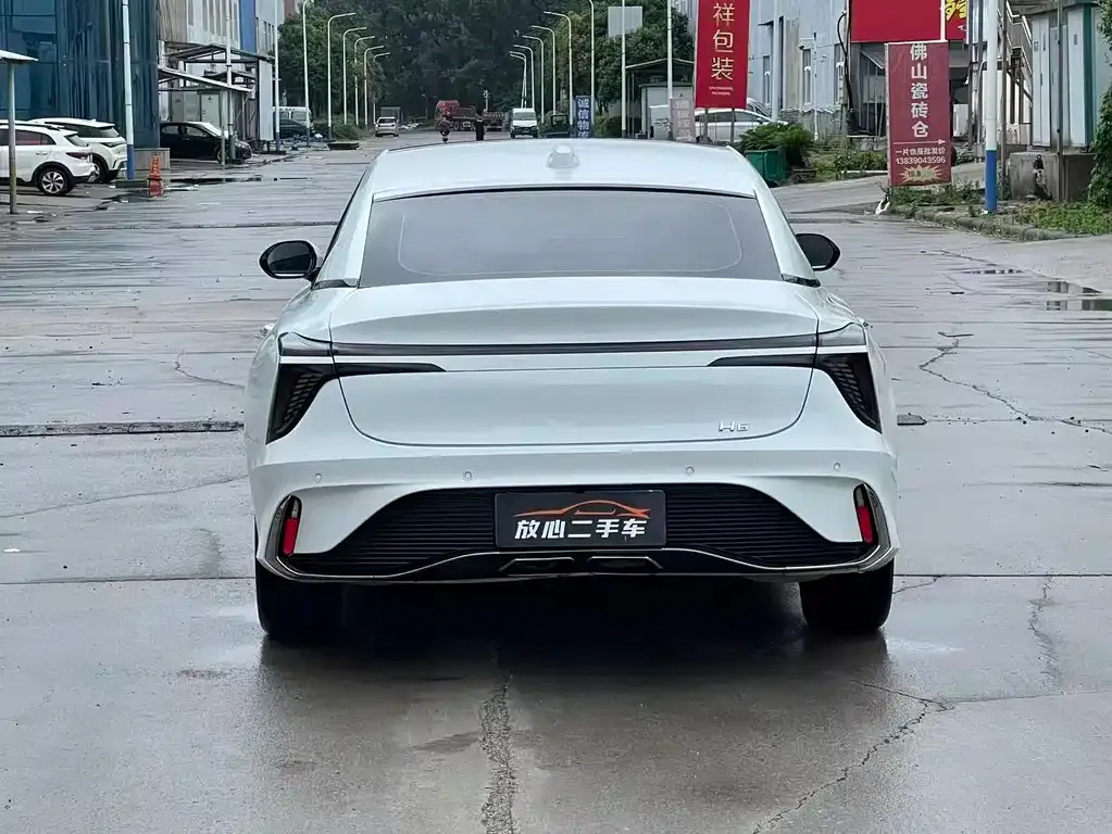 Hongqi H6 — фото 2