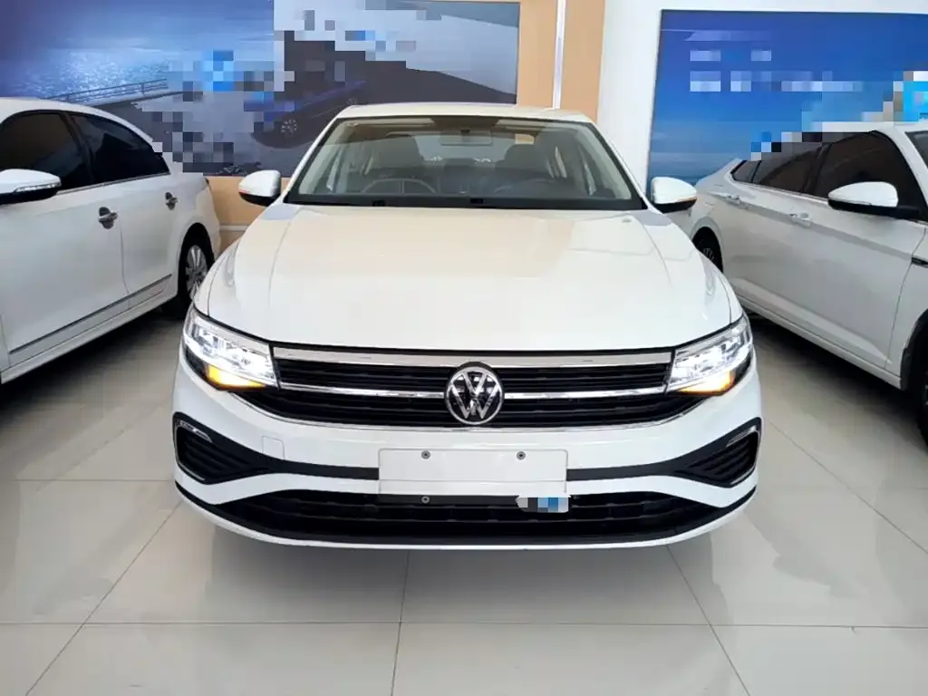 Volkswagen Bora 2024 из CN, фото 9