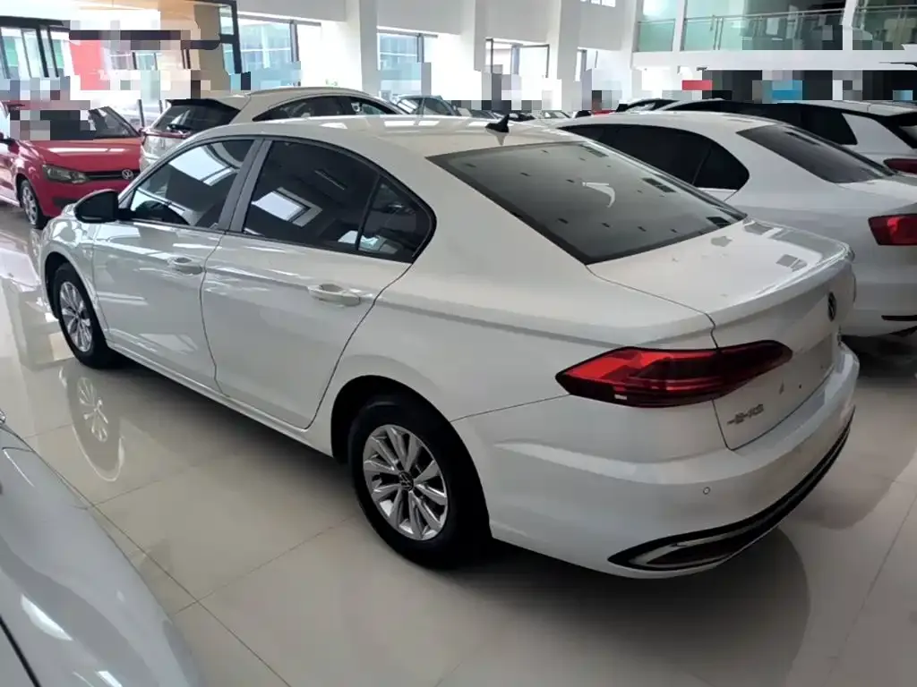 Volkswagen Bora 2024 из CN, фото 4
