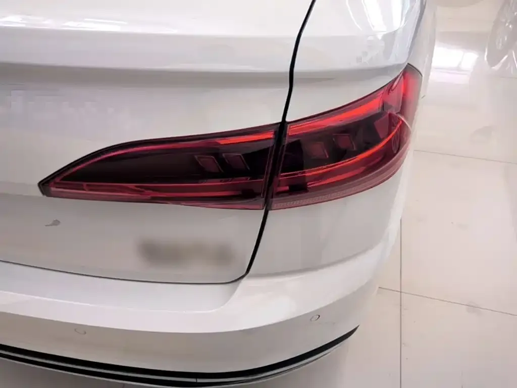 Volkswagen Bora 2024 из CN, фото 2