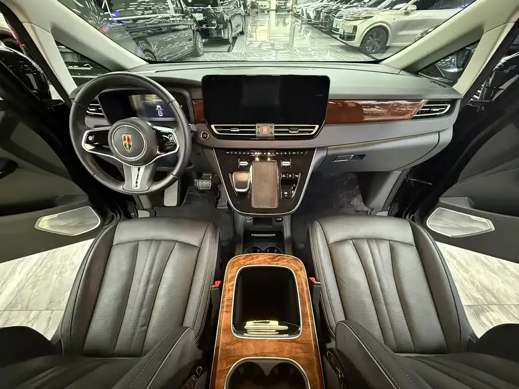 Hongqi HQ9 PHEV 2024 из CN, фото 9