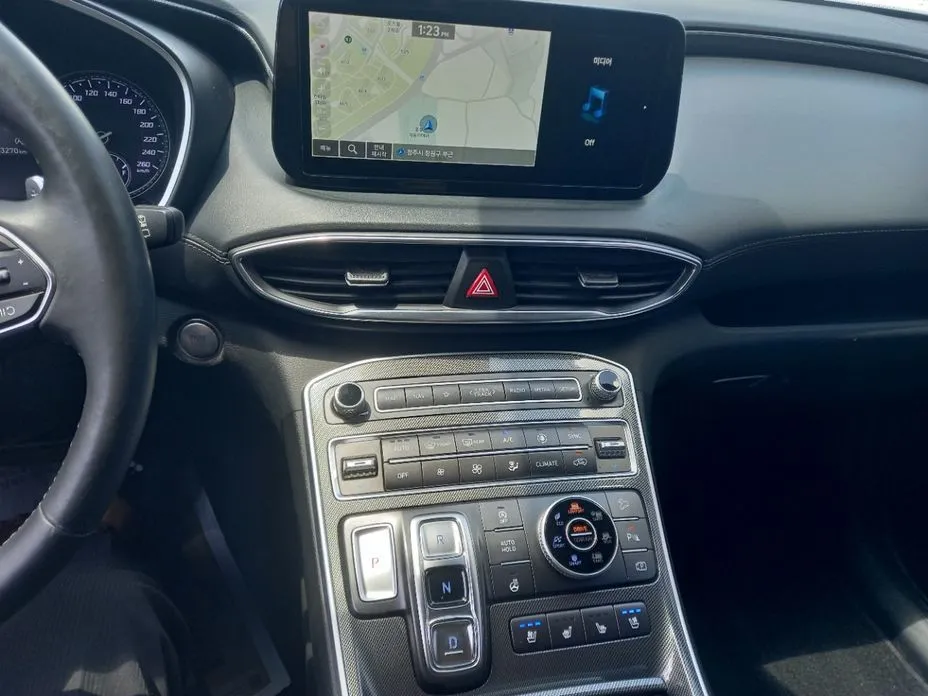 Hyundai Santafe — фото 4