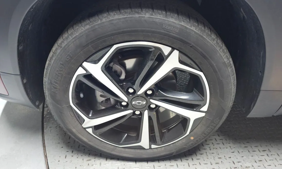 Chevrolet (GM Daewoo) Trailblazer 2022 из KR, фото 4