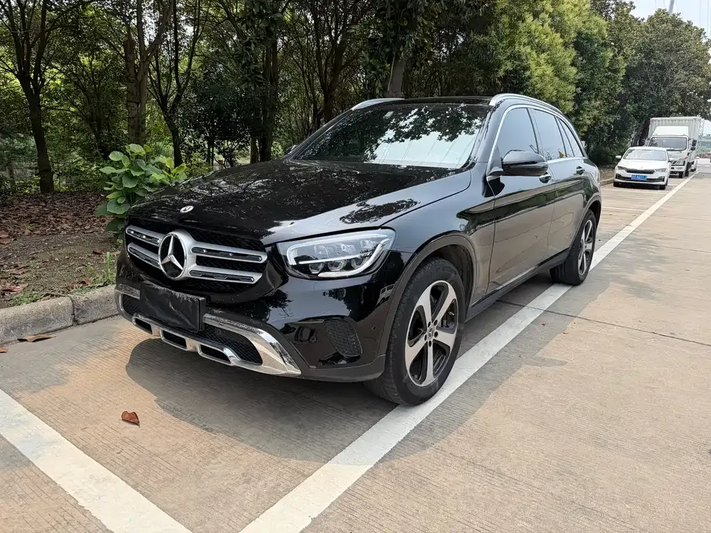 Mercedes-Benz GLC — фото 1