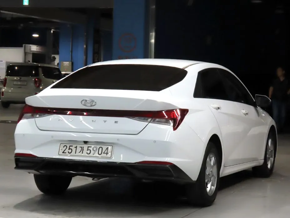 Hyundai AVANTE — фото 9