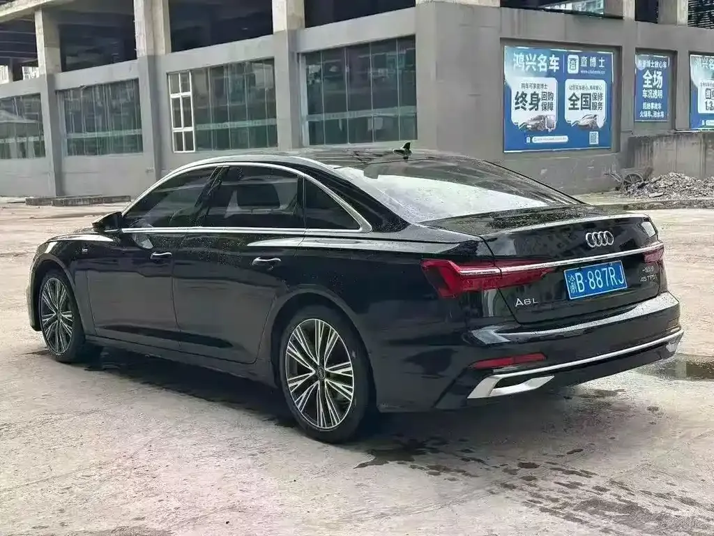 Audi A6L — фото 6
