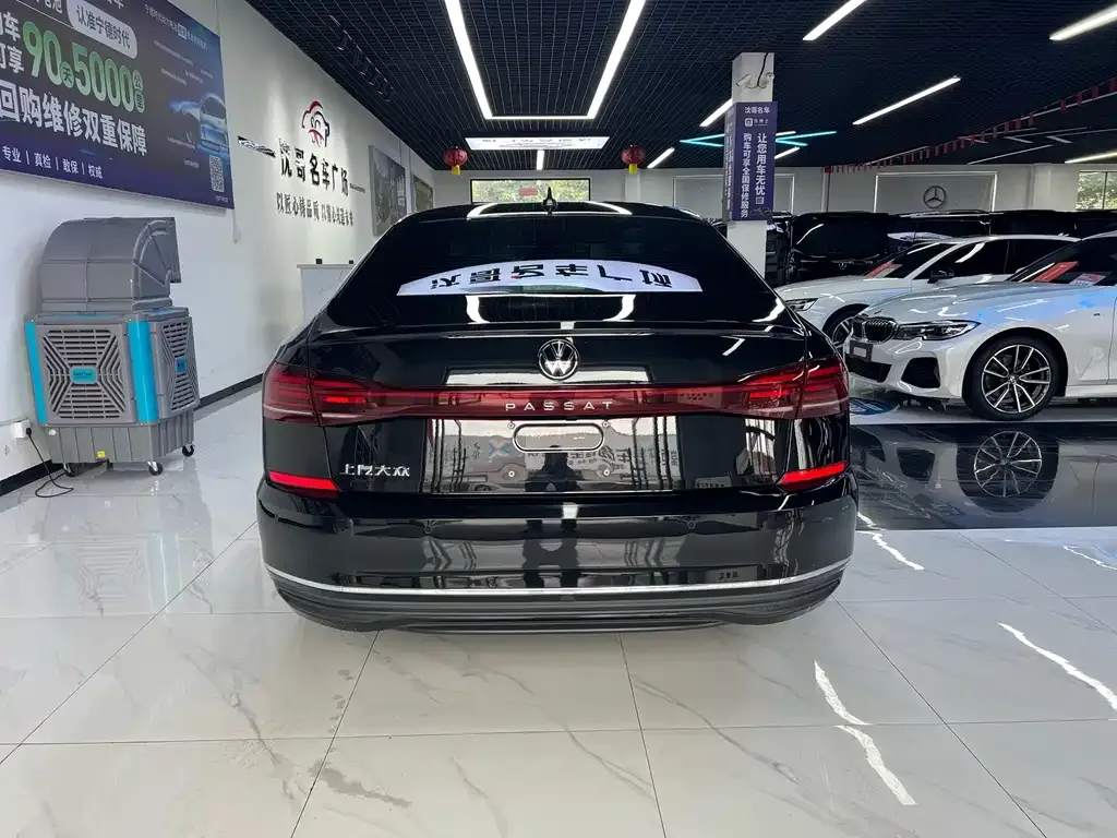 Volkswagen Passat — фото 9