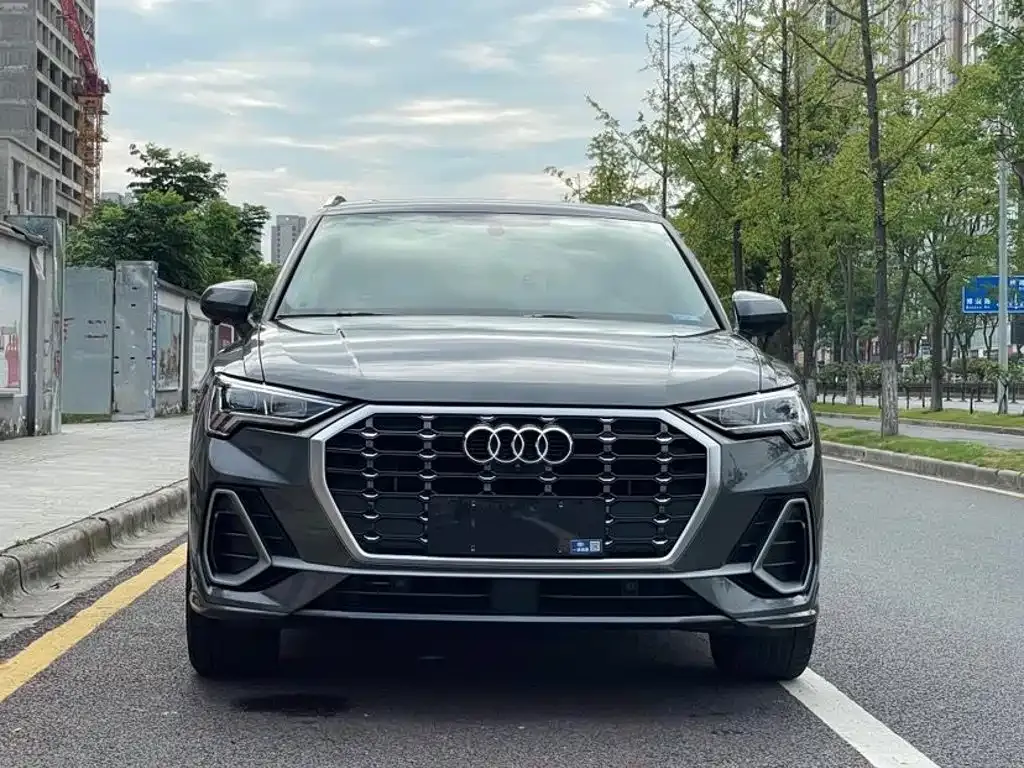 Audi Q3 — фото 6