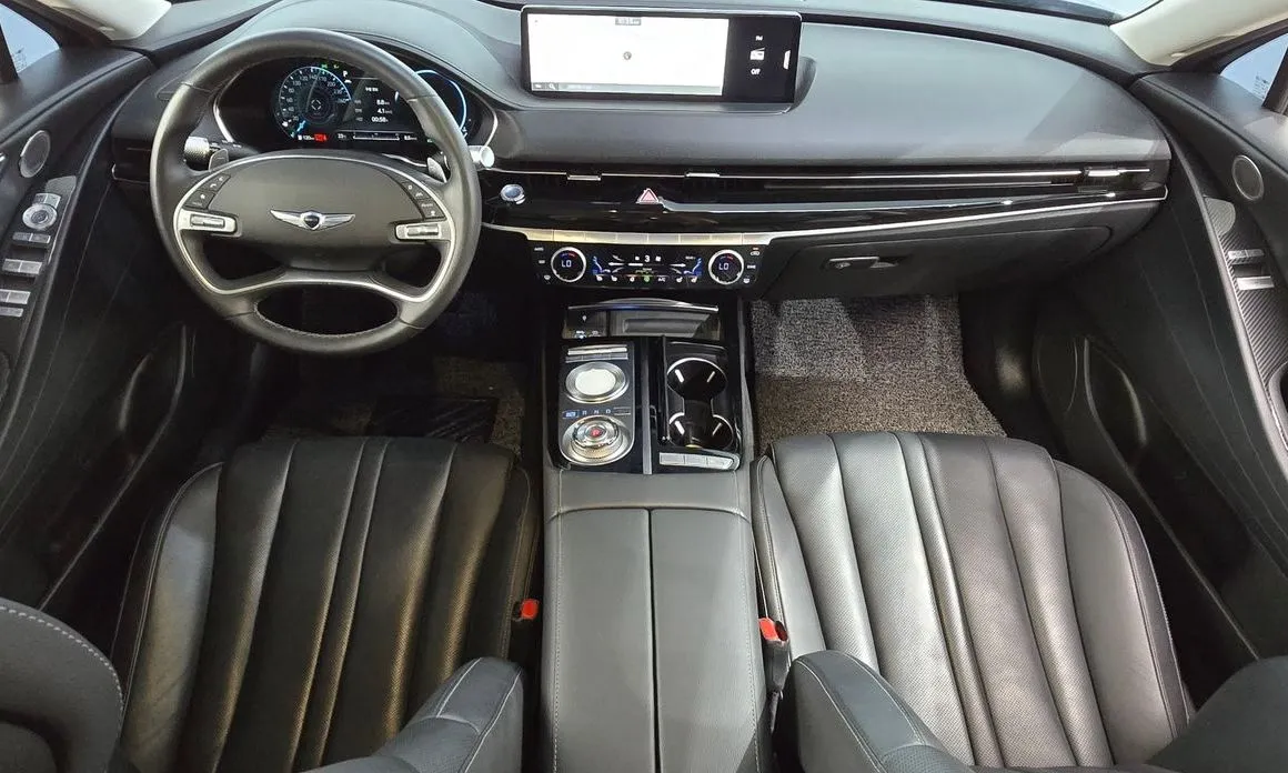 Genesis G80 — фото 10