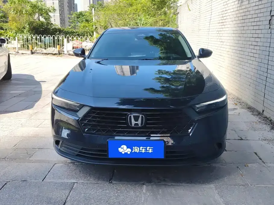Honda Accord — фото 3