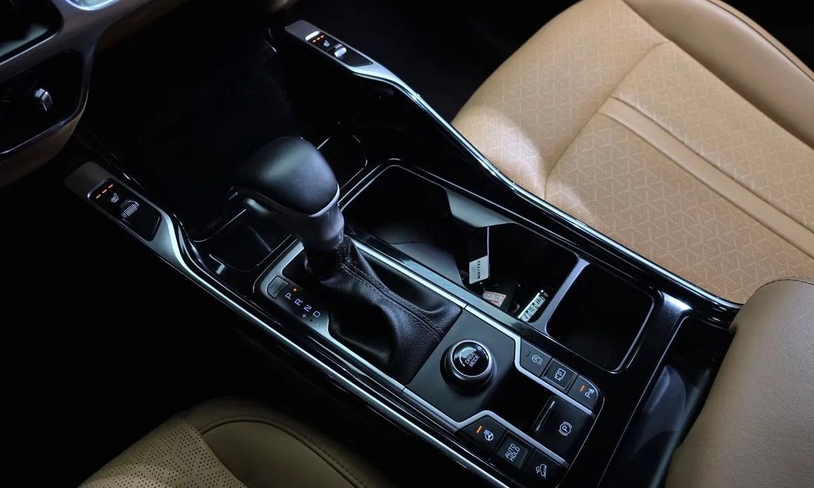 Kia Sorento — фото 6