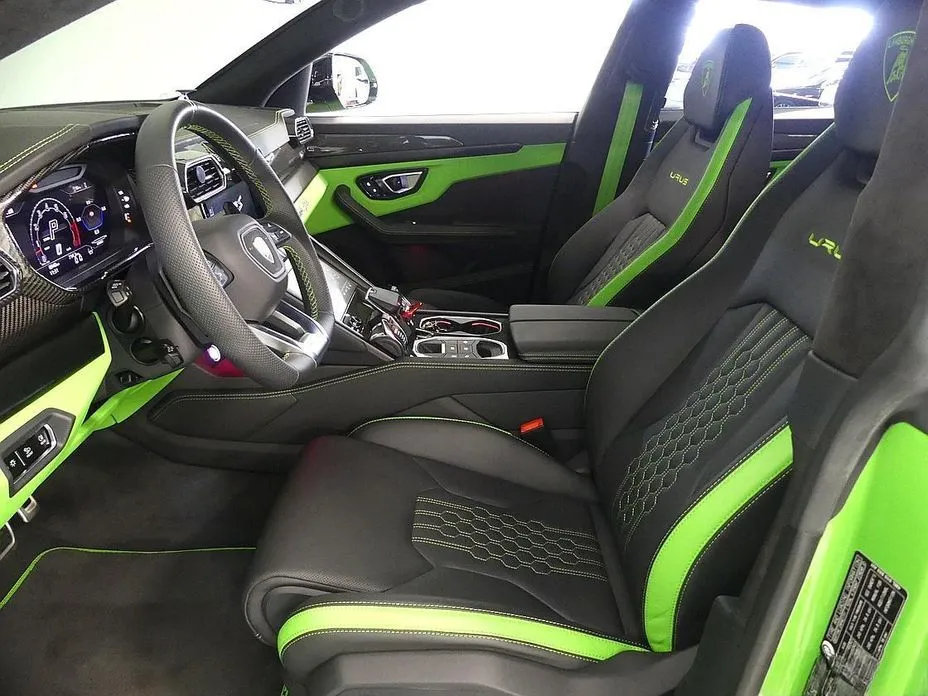 Lamborghini Urus — фото 3