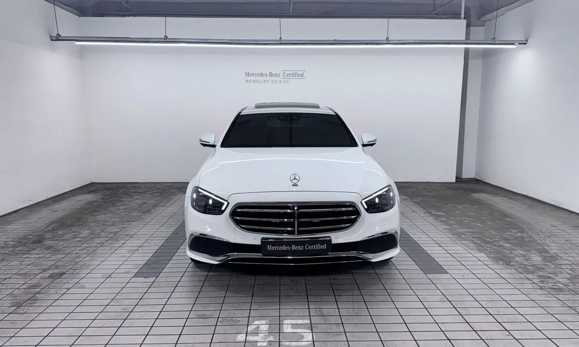 Mercedes-Benz E-Class — фото 8
