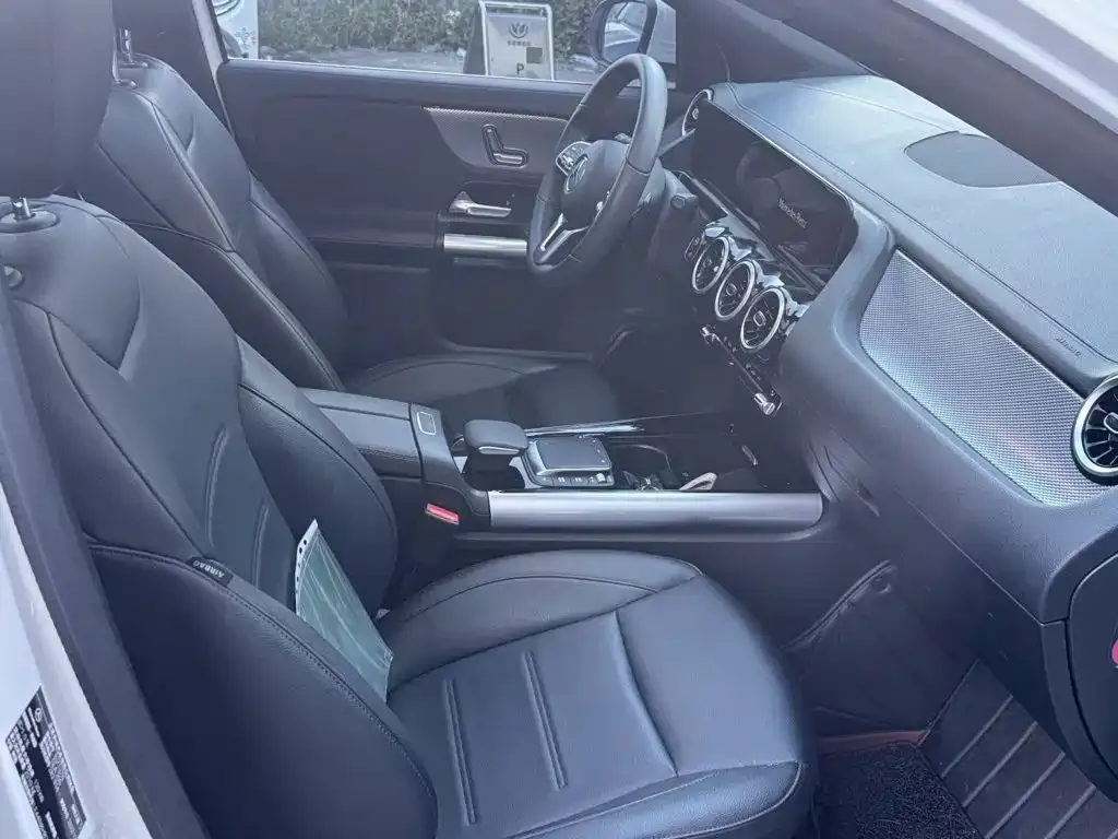 Mercedes-Benz GLA — фото 3