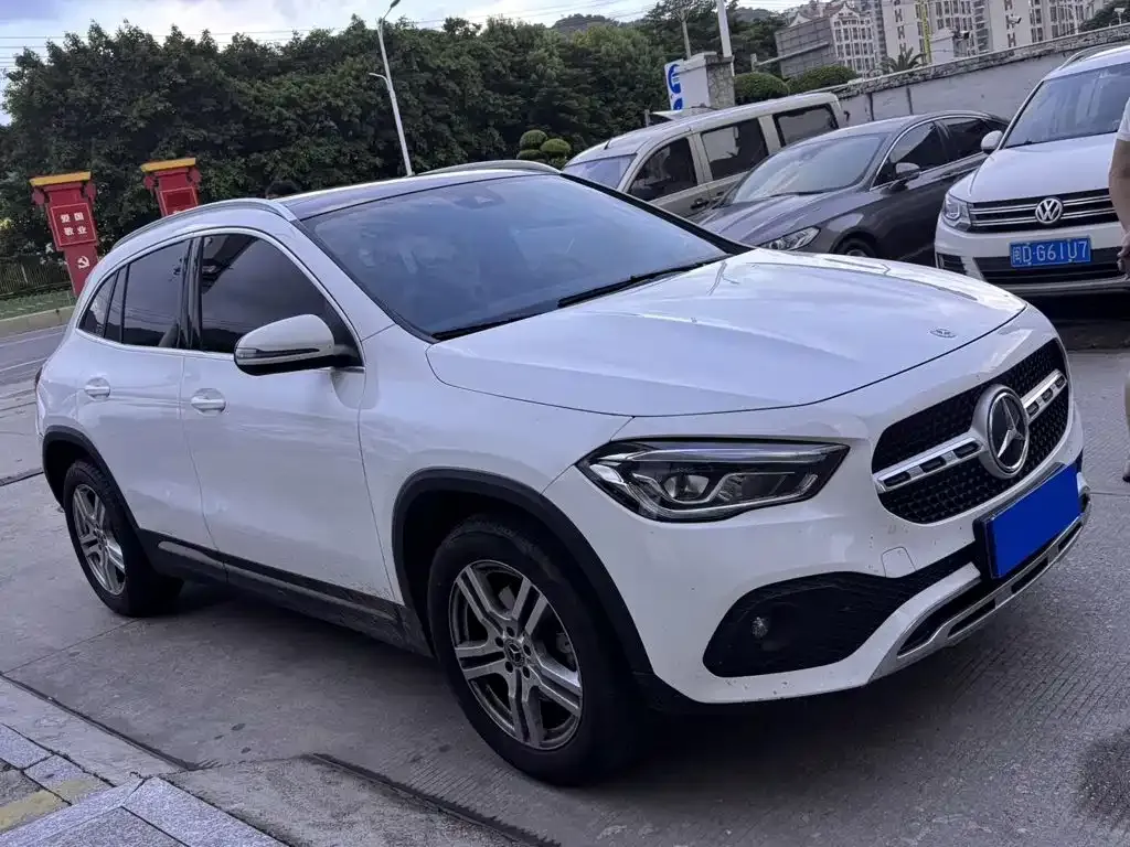 Mercedes-Benz GLA — фото 8