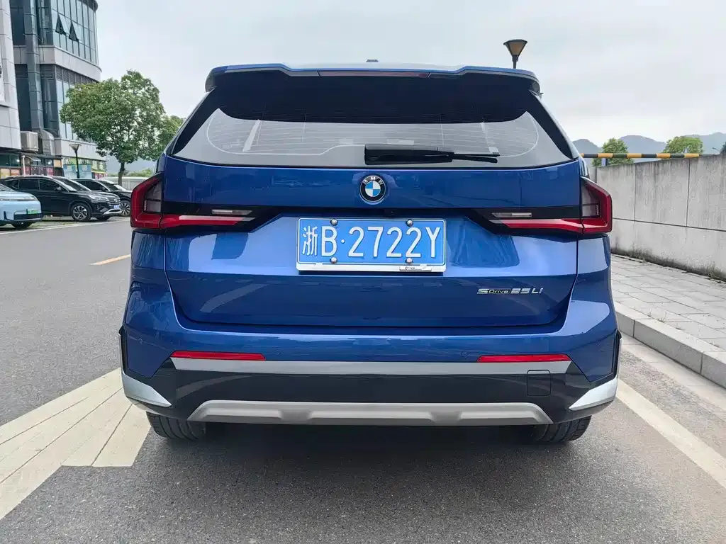 BMW X1 2023 из CN, фото 10
