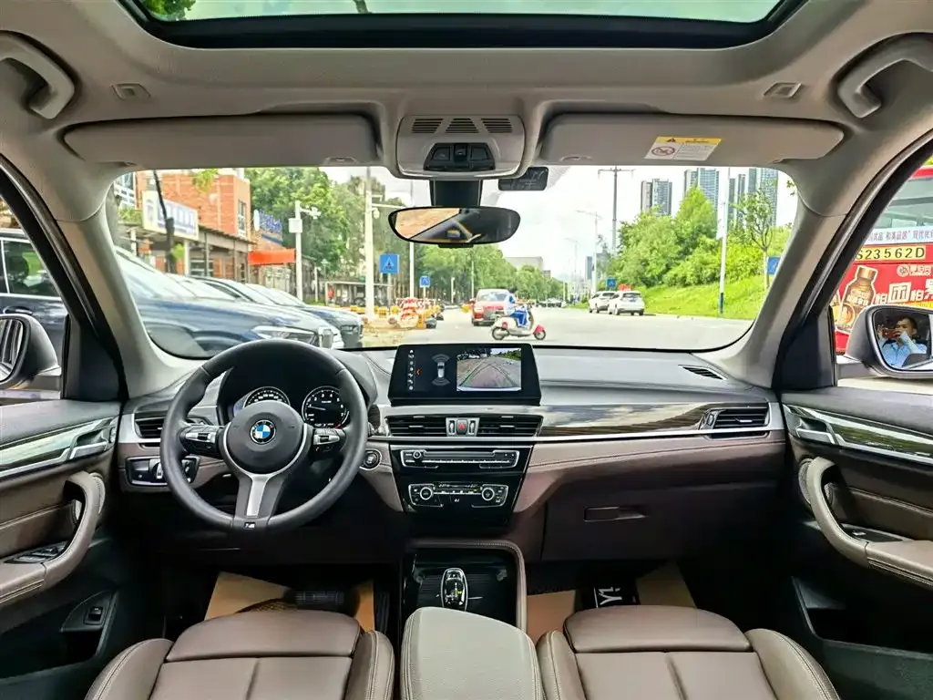 BMW X1 — фото 10