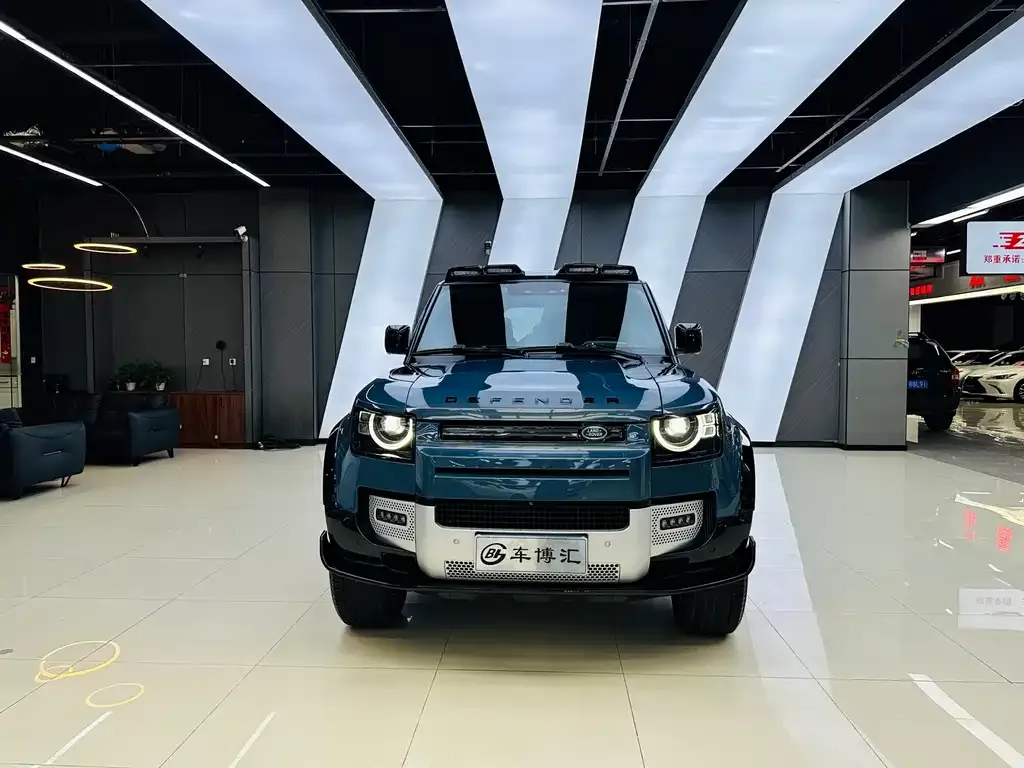 Land Rover Defender — фото 8