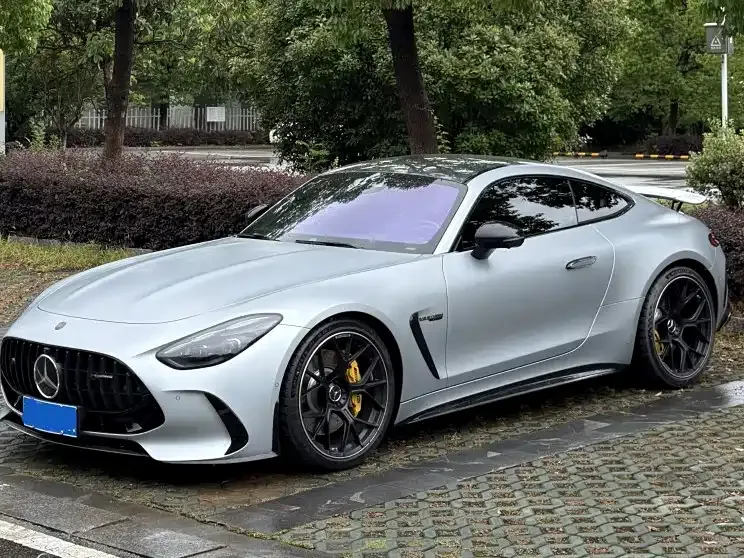 Mercedes-Benz AMG GT — фото 7